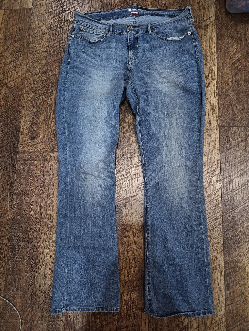 Women's Denizen Levi's Jeans Size 16 Curvy Boot Cut